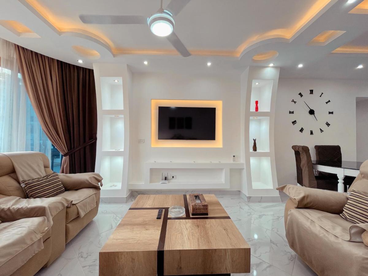Apartament Hills Luxury 2 Bedroom *